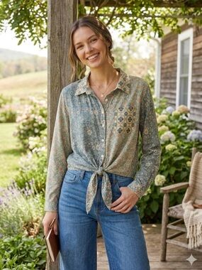 NATURAL LIFE Floral Patchwork Tie-Front Button-Down Shirt in Sage and Cream